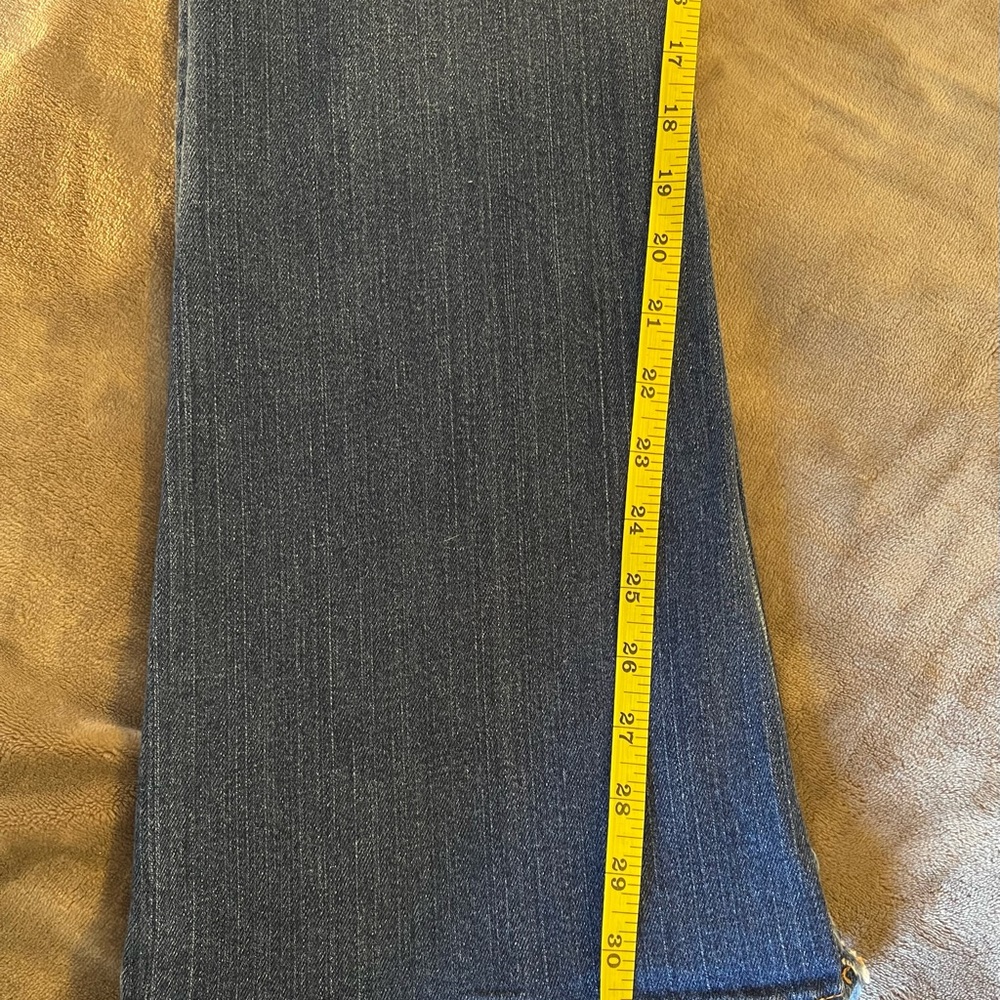 American Eagle Artist Stretch Flare Jeans 8R - Picture 9 of 10